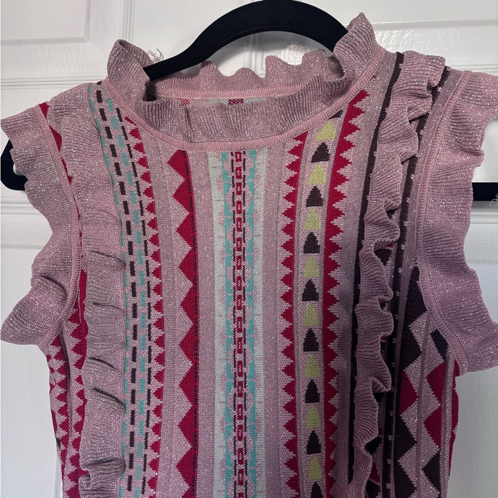 Pink Patterned Ruffle Sleeve Knit Dress - Picture 2 of 6